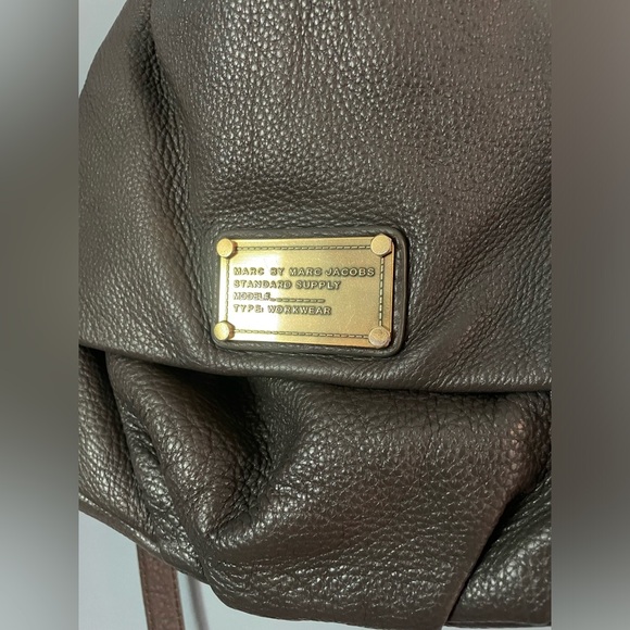 Marc by Marc Jacobs Classic Q Lil Ukita bag in Faded Aluminum - Picture 3 of 7